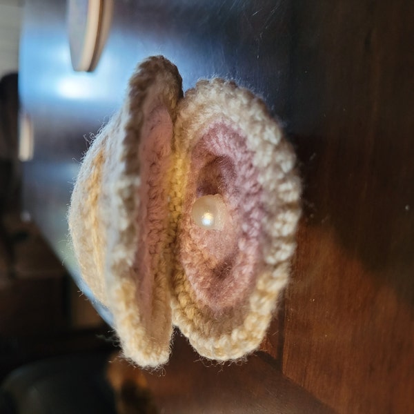 Shell With Pearl Crochet Pattern, Amigurumi Mussel With Pearl, Marine ...