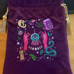 Linyela added a photo of their purchase