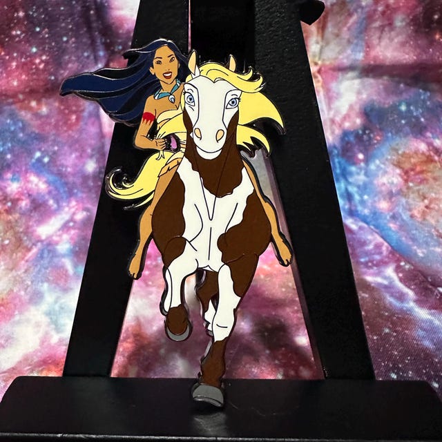 ジャンボサイズのポカホンタス乗馬馬ディズニーファンタジーピン！高さ