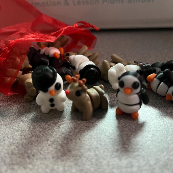 Mini Articulated Ladybug Toy - Tiny 3D Printed Poseable Insect - Cute ...