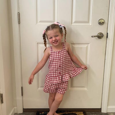 Petit Bebe Girls Pink Gingham Bloomers Set with Side Bows main image 0