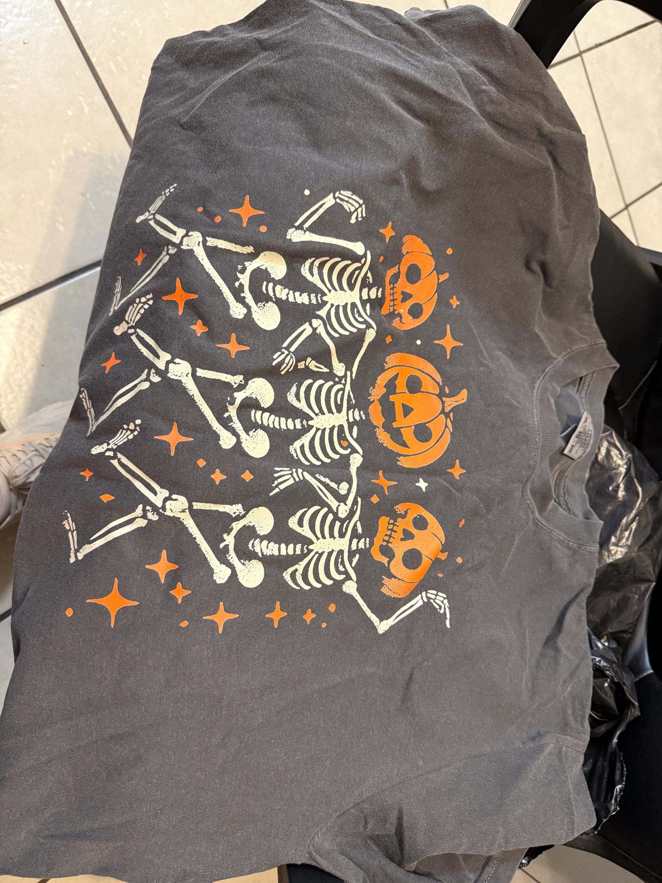 Pumpkin Skeleton Halloween Shirt, Pumpkin Halloween Tee, Halloween Skeleton Tee, Pumpkin Shirt, Spooky Season T-Shirt, Fall Shirt for Women