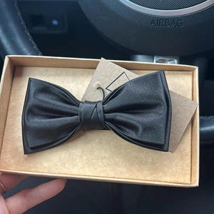 Nœud Papillon Enfant Satin Élastique – Great British Tie Club, Élégant Et Confortable Jusqu'à 6 Ans