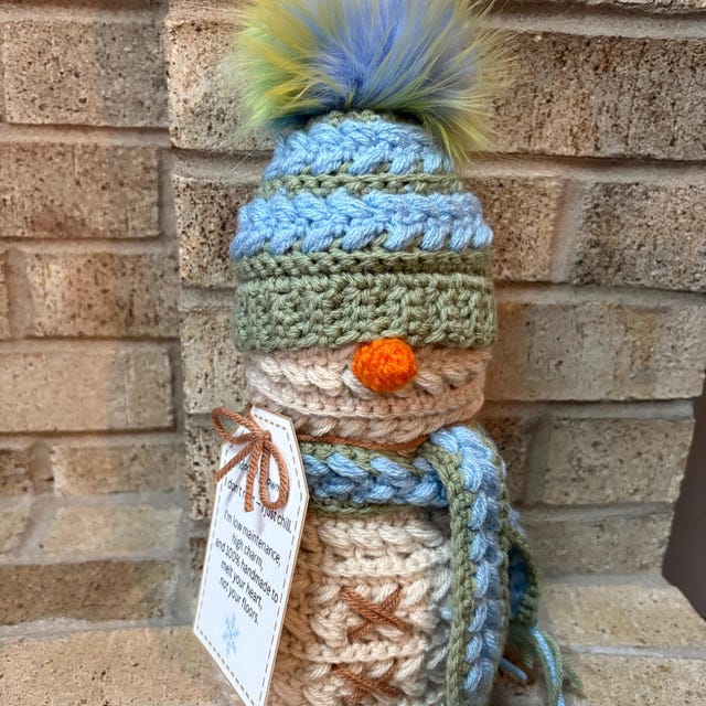 A customer's finished Wheat Stitch Snowman Crochet Pattern