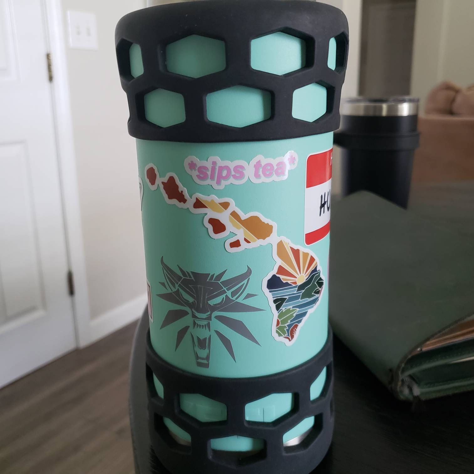 Hawaii Durable Sticker | High Quality Bumper Sticker | United States Vinyl Decal | Weatherproof Sticker | Water Bottle Sticker | 4&quot;