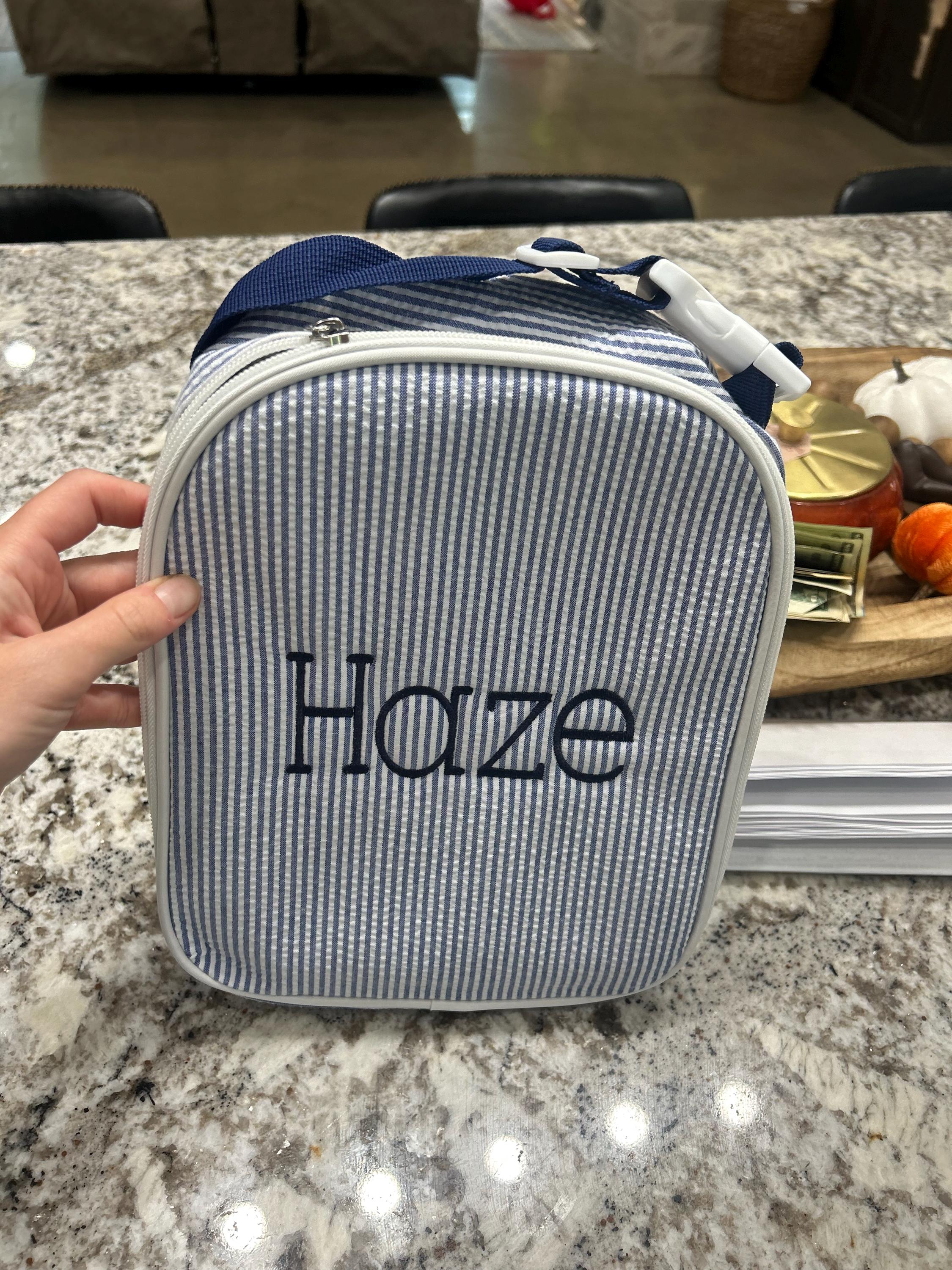 Monogrammed Seersucker lunch bag, Seersucker Lunch tote, Lunch bag, lunch bag with name, personalized lunch bag, monogrammed lunch box