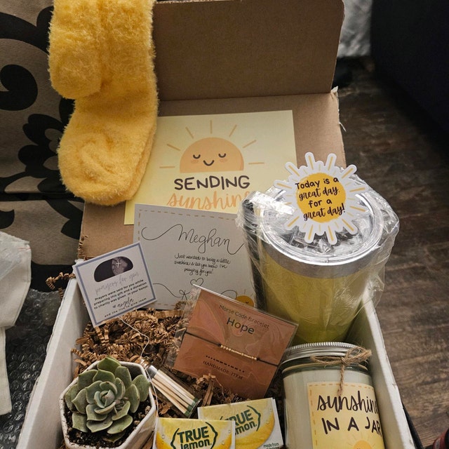 Birthday Gift Box Gifts For A Vsco Girl Aesthetic Vsco Birthday