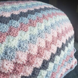 Download Crochet Light Pink DC2TOG Gingham Blanket Pattern | Etsy