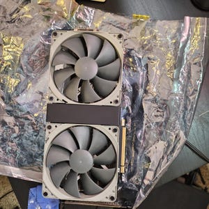 Cameron ha añadido una foto de su compra