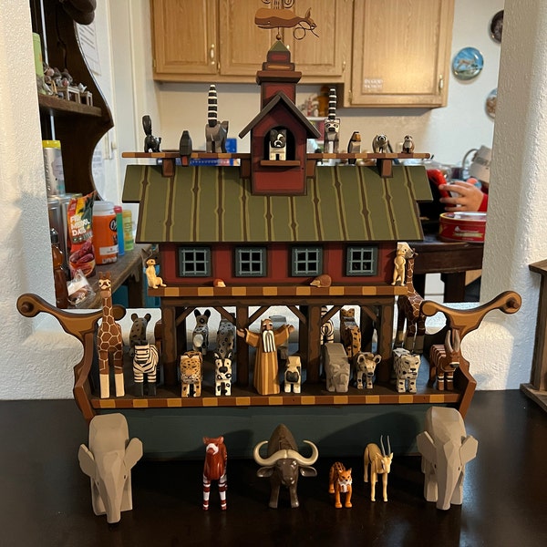 Hand Carved Wooden Animals, Okapi, Bongo, Elk, Oryx Pair - Etsy