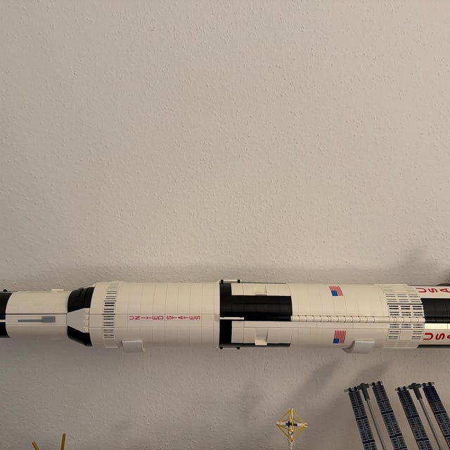 Ultimate Display Solutions 壁掛けディスプレイ、Lego 21309/92176