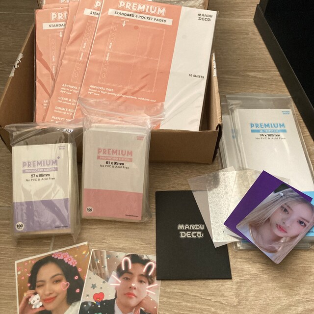 401様　オーダーページ A5 photocard binder sleeves 4 pocket pages holographic