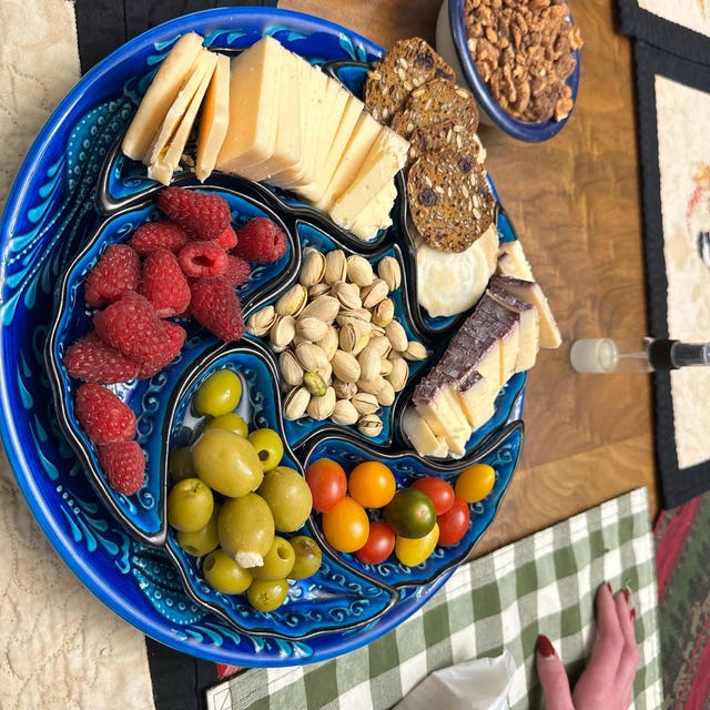 Unique Serving Platter Set 8 Pieces Ceramic Dinnerware Set