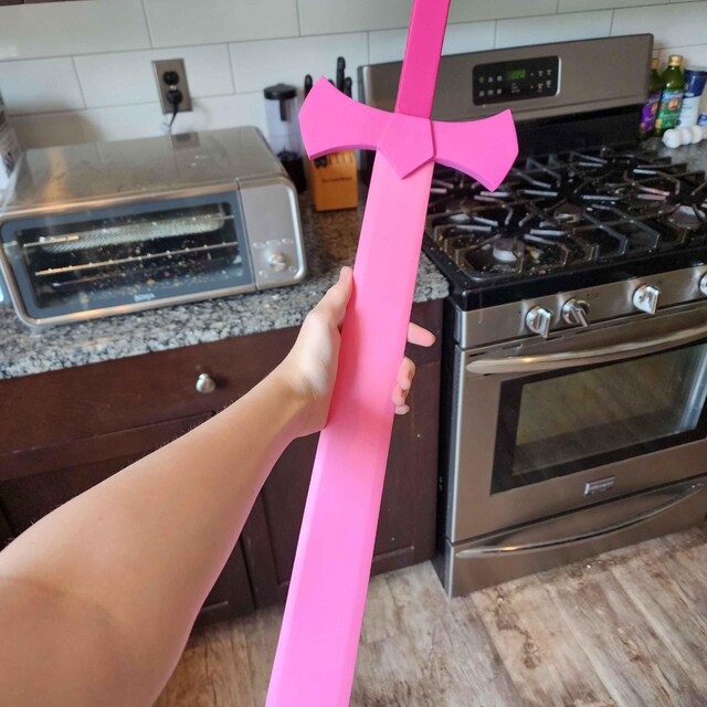クリスの剣のコスプレ小道具（木製） - Etsy 日本