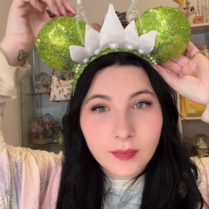 Kaitlyn added a photo of their purchase