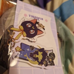 Sarah added a photo of their purchase