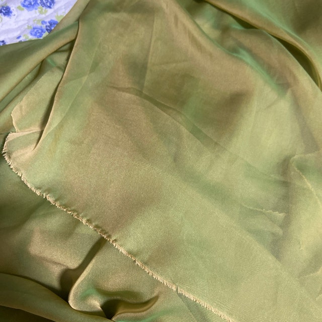画材 Green gold chiffon 画材 Green gold chiffon Olive Gold Cationic Chiffon Fabric