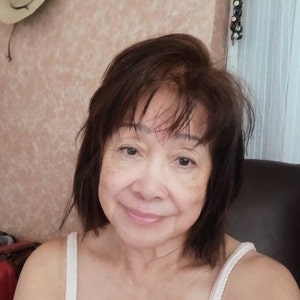 Maria added a photo of their purchase