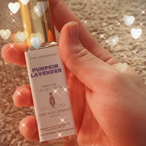 Kaitlyn added a photo of their purchase