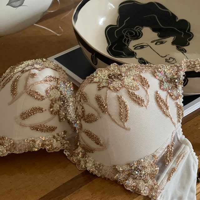Embellished Ivory Cream Push up Bra Top Bustier Hand