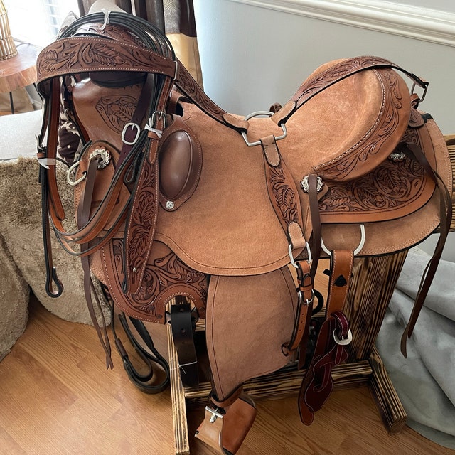 Roping Ranch Saddle Wade Tree A Fork Western Saddle - 17 Inch Roping Ranch Seat, Premium Leather Wade Tree Roping Saddle