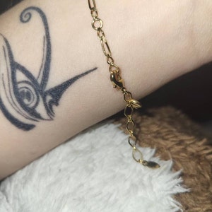 Léa added a photo of their purchase