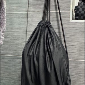 Yansi added a photo of their purchase