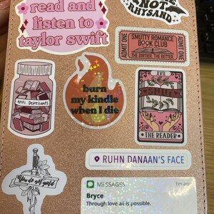 Danika F Crescent City Light It Up Book Vinyl Decal - 5 Inch Car & Laptop Sticker