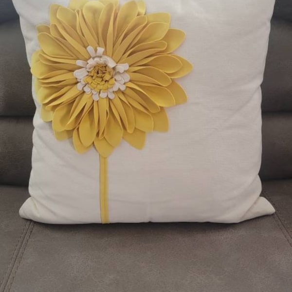 Sunflower CP1804127CL Pillow Case main image 1