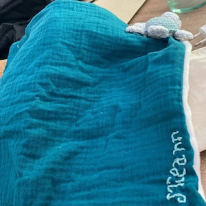 alice added a photo of their purchase