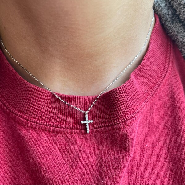 Small Cross Necklace: Dainty Minimalist Pendant - Etsy
