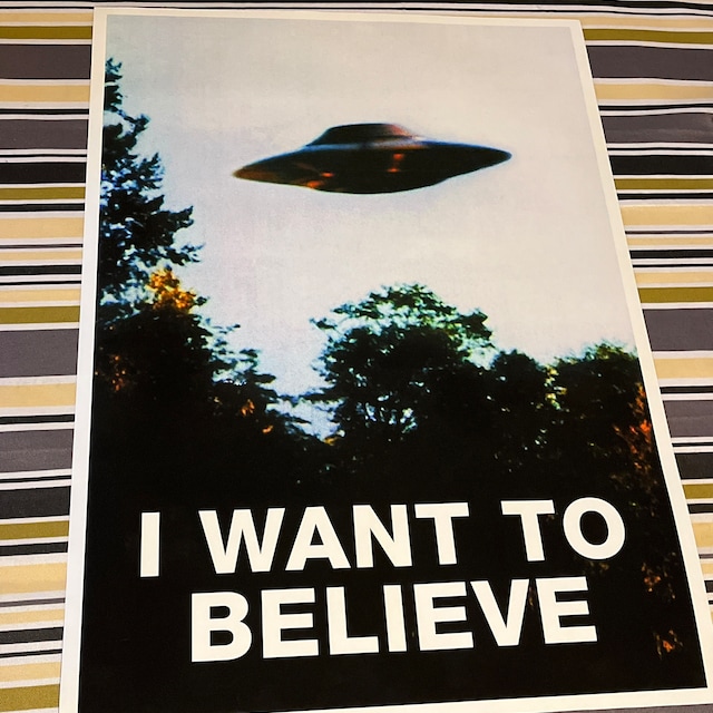 I want to believe. Original poster, The X-Files poster (Ver. #2, Season 4-5, 1996-1997) — sci-fi poster