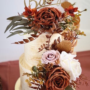 Cake topper en plexiglas avec initiales et noms des mariés / Écriture de gâteau personnalisée avec symbole d'alliance / Décoration de mariage - France Cake topper en plexiglas avec initiales et noms des mariés / Écriture de gâteau personnalisée avec symbole d'alliance / Décoration de mariage - France