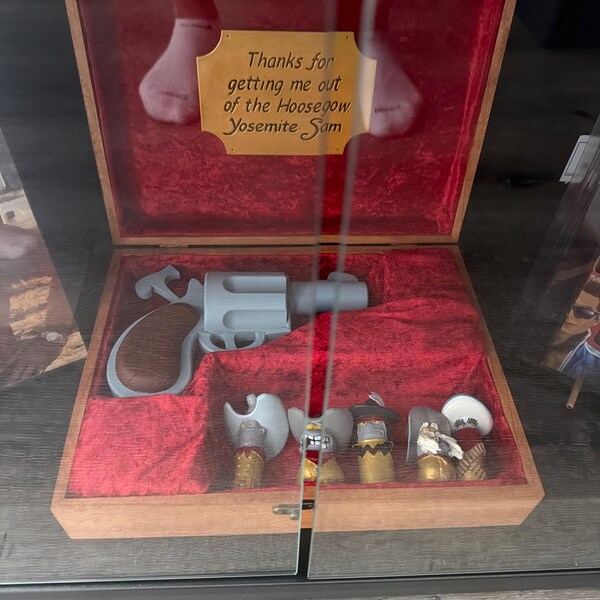 Roger Rabbit Cartoon Revolver Prop Set - Etsy