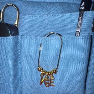 VIVIAN added a photo of their purchase