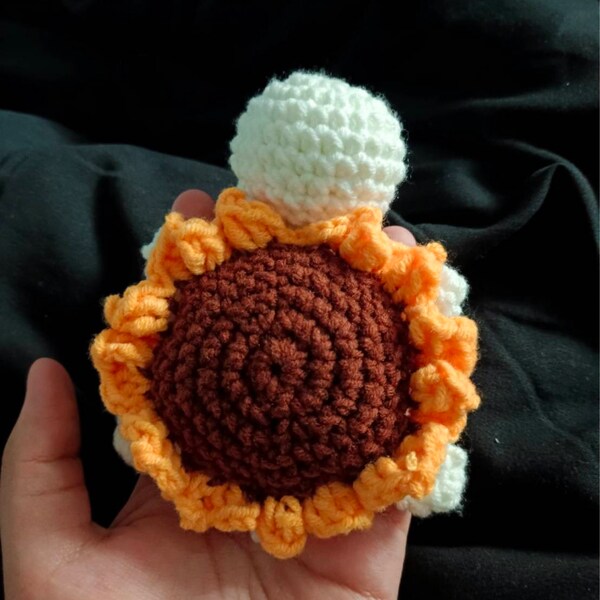 Turtle No Sew Crochet Pattern, Bumble Bee Turtle Pattern, Daisy Turtle ...