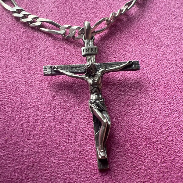 Men's Solid 925 Sterling Silver Jesus On Cross Pendant Necklace - Large Icy Gold Over Silver