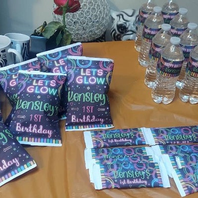 Glow Party Stickers, Neon, Glow Party Favors, Glow In The Dark Party, Favor Labels, Cosmic Bowling, Rollerskating - Foto 4