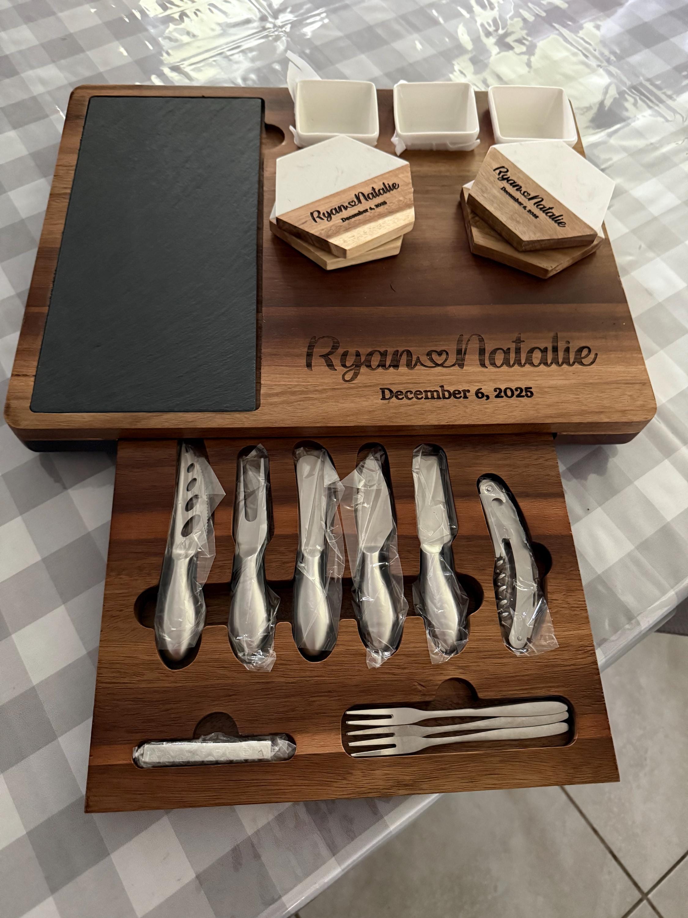 Charcuterie Board Personalized, Wedding Gift for the Couple Unique, Anniversary Gift, Housewarming Gift, Engagement Gifts Mother in Law Gift