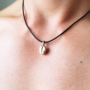 Rosalinde added a photo of their purchase