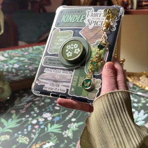 Marianthi added a photo of their purchase