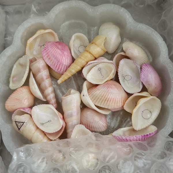 Italian Janarric Sacred Sea Witch Runes by KJ, Hand Painted Sealed ...