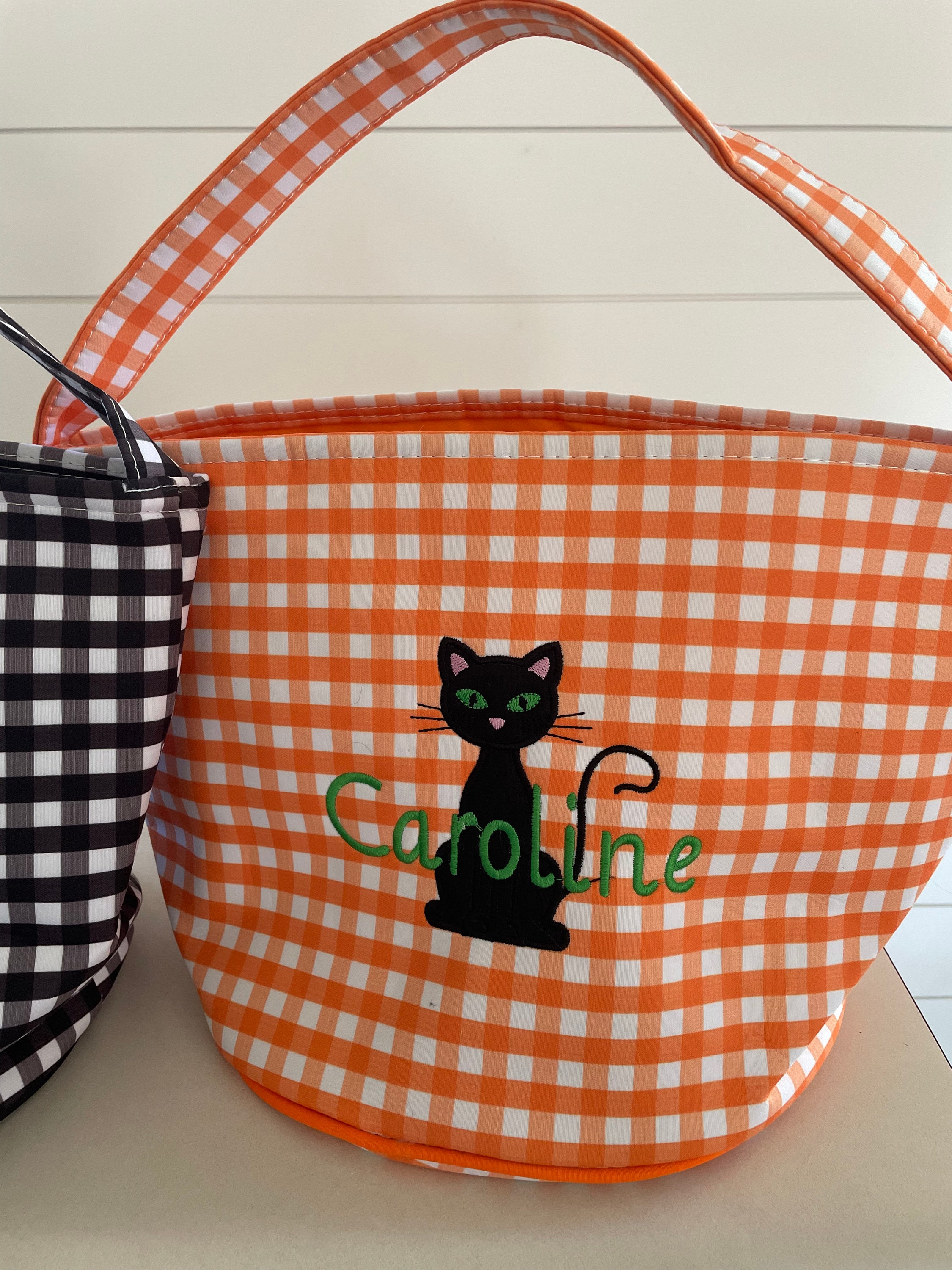 Trick or treat bag, Trick-or-treat bucket,  Halloween Bucket, Personalized, Halloween Basket, monogram, trick-or-treat, Halloween bag