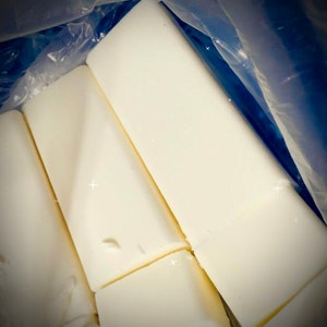 LaShunda added a photo of their purchase