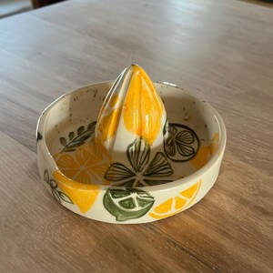 手作りの陶器製レモン絞り器 - Etsy 日本