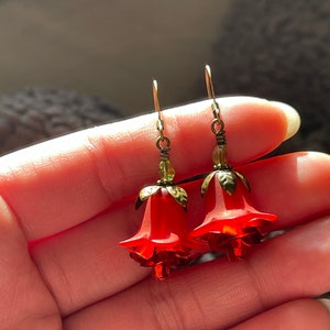 Evalynne added a photo of their purchase