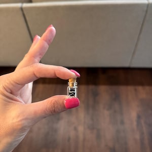 Lindsey added a photo of their purchase
