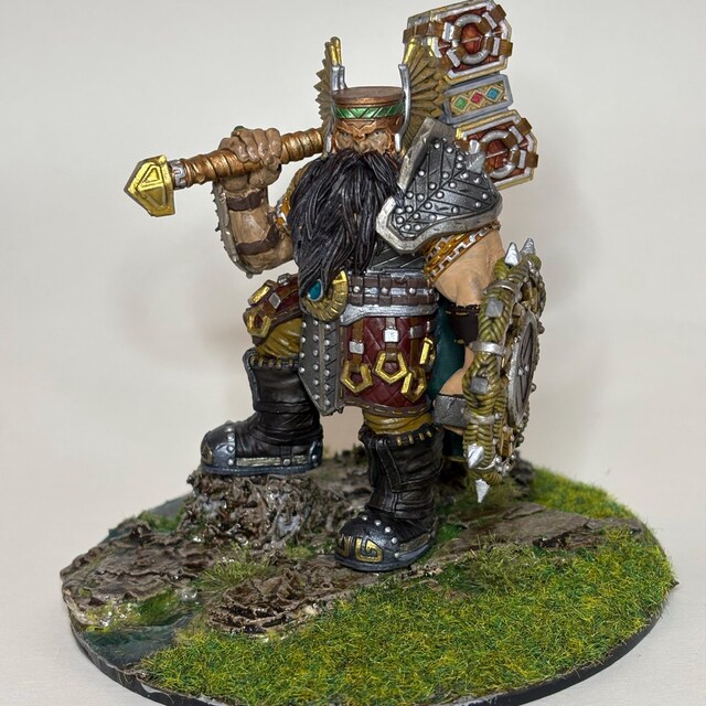 Dwarf Fighter | Dwarf | Hammer & Shield | Dungeons and Dragons