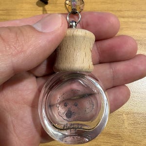 Chin added a photo of their purchase