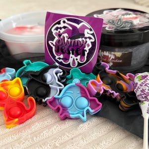Ivy added a photo of their purchase